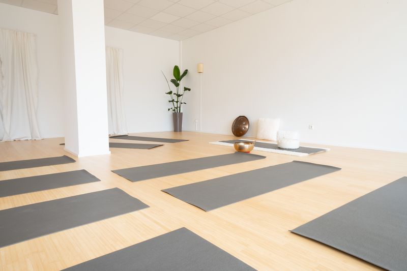 Yoga Raumvermietung - Studiovermietung in Köln